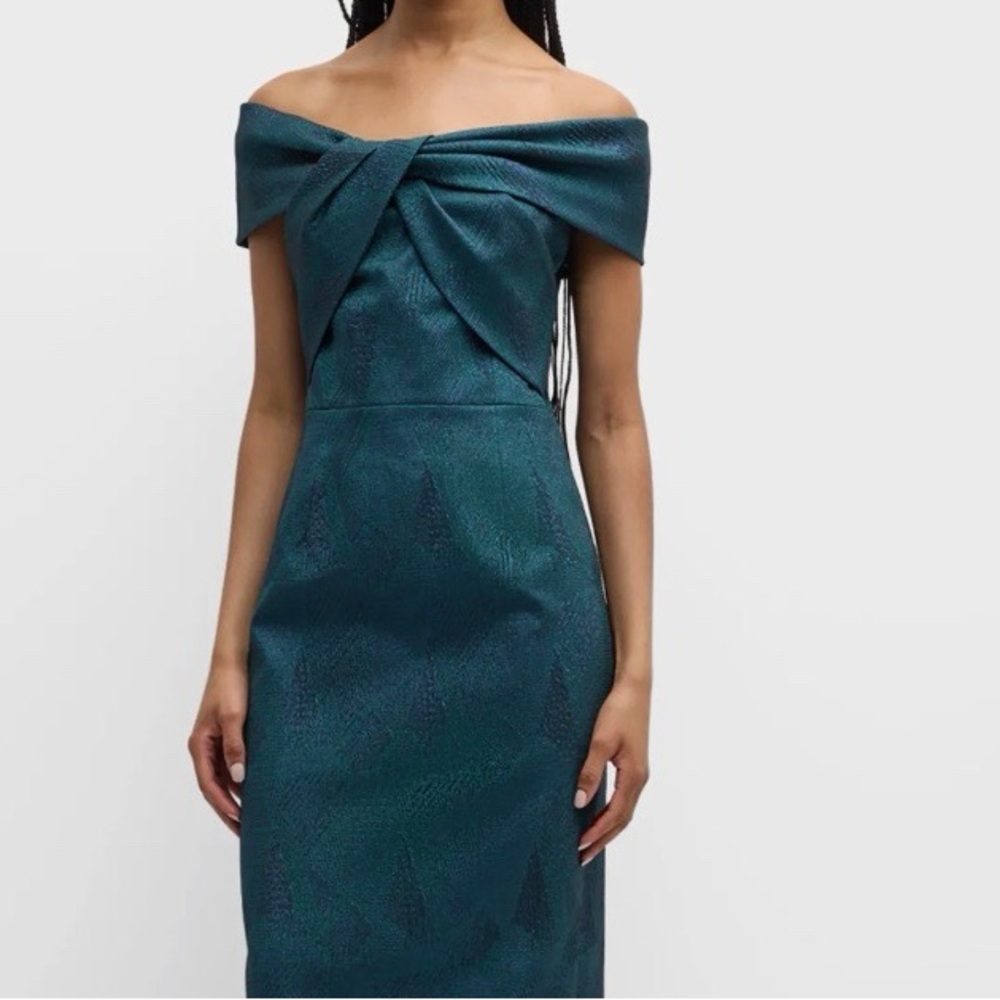 Off-Shoulder Stretch Jacquard Column Gown